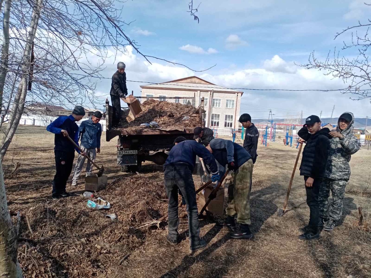 Субботник.